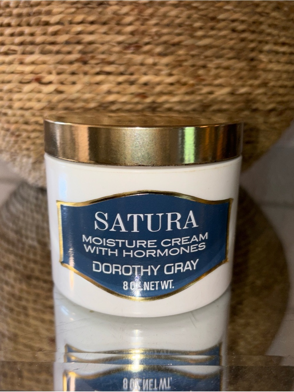 VINTAGE!!DOROTHY GRAY Satura Moisture Cream with Hormones — White & Blue